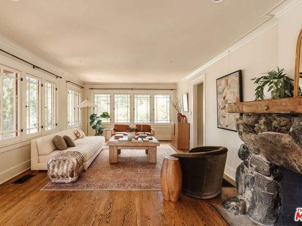 10610 Pinyon Avenue, Tujunga CA 91042