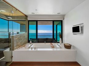25250 Malibu Road, Malibu CA 90265
