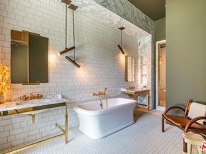 3405 Fryman Road, Studio City CA 91604