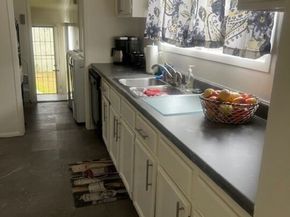 1944 W 108th Street, Los Angeles CA 90047