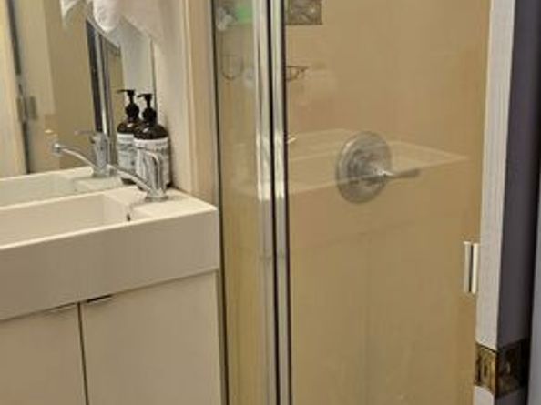 2522 75th Avenue, Oakland CA 94605