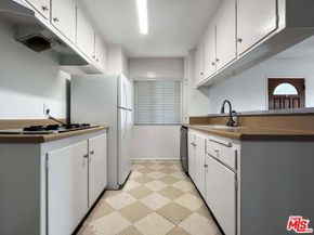 7851 Talbert Street, Playa Del Rey CA 90293