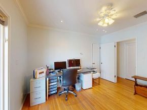 535 Woodbury Road, Glendale CA 91206