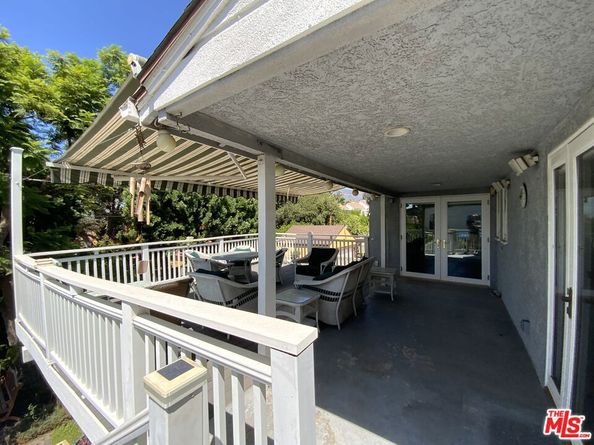 535 Woodbury Road, Glendale CA 91206