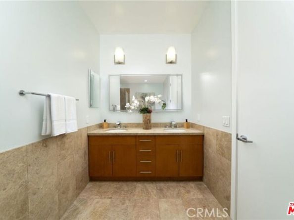 3223 W 6th Street 808, Los Angeles CA 90020