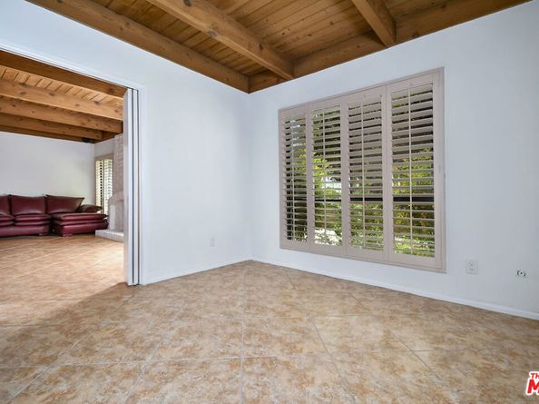 10126 Reseda Boulevard 112, Northridge CA 91324