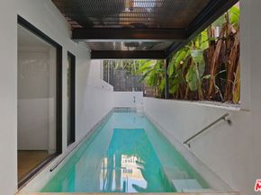 7 Vicente Terrace, Santa Monica CA 90401