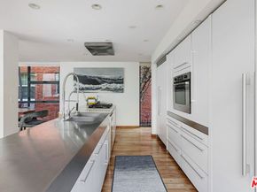 7 Vicente Terrace, Santa Monica CA 90401