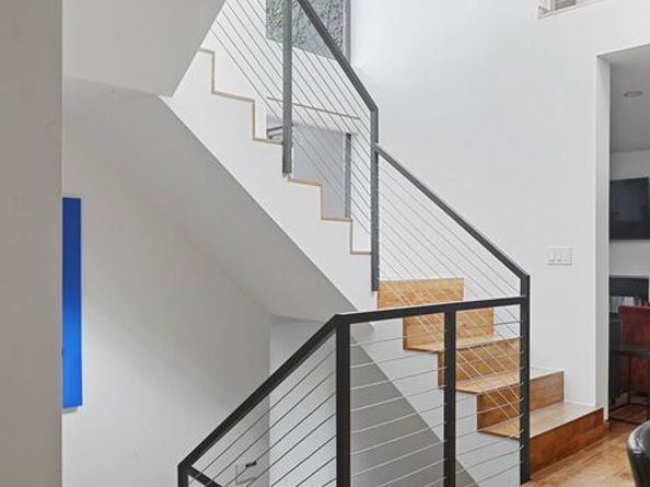 7 Vicente Terrace, Santa Monica CA 90401