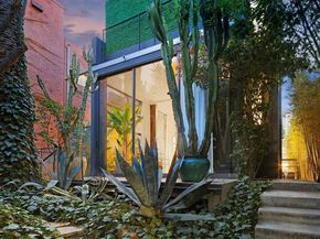 7 Vicente Terrace, Santa Monica CA 90401