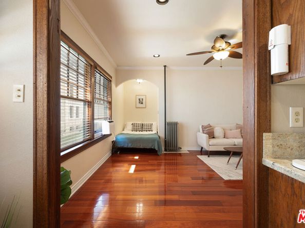 2121 James M Wood Boulevard 120, Los Angeles CA 90006