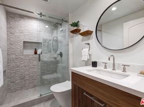 1241 S Westgate Avenue 203, Los Angeles CA 90025