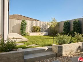 7841 Stewart Avenue, Los Angeles CA 90045