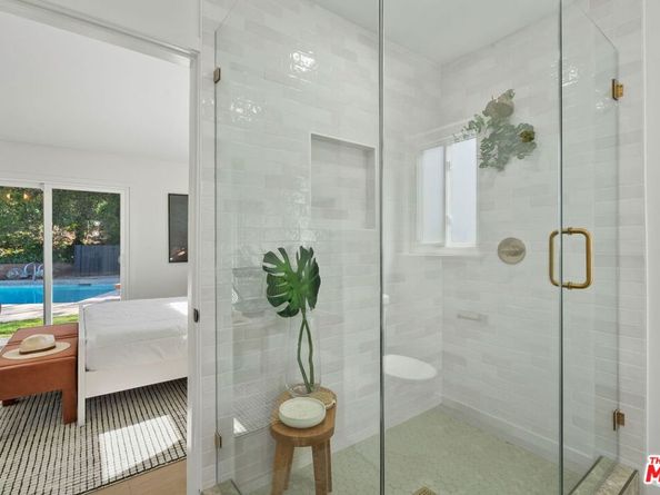 22946 Brenford Street, Woodland Hills CA 91364