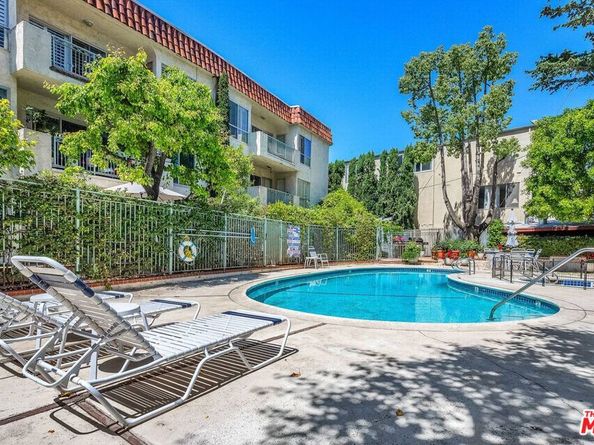 11965 Gorham Avenue 503, Los Angeles CA 90049