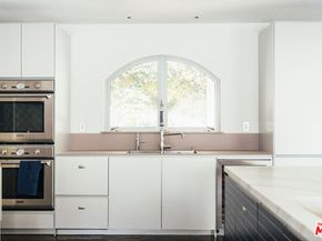 14800 Corona Del Mar, Pacific Palisades CA 90272