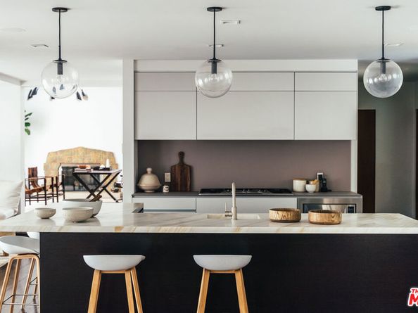 14800 Corona Del Mar, Pacific Palisades CA 90272