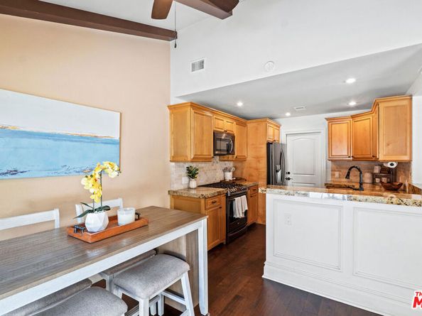 12339 Carl Street, Pacoima CA 91331