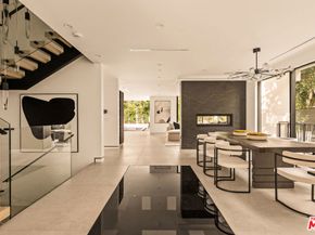 930 N La Jolla Avenue, West Hollywood CA 90046