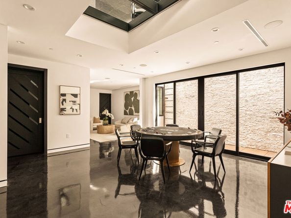 930 N La Jolla Avenue, West Hollywood CA 90046