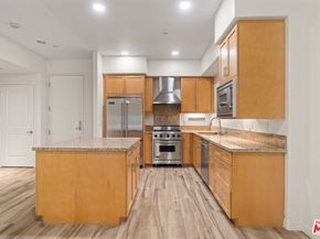 4050 Glencoe Avenue 214, Marina Del Rey CA 90292