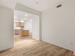 4050 Glencoe Avenue 214, Marina Del Rey CA 90292