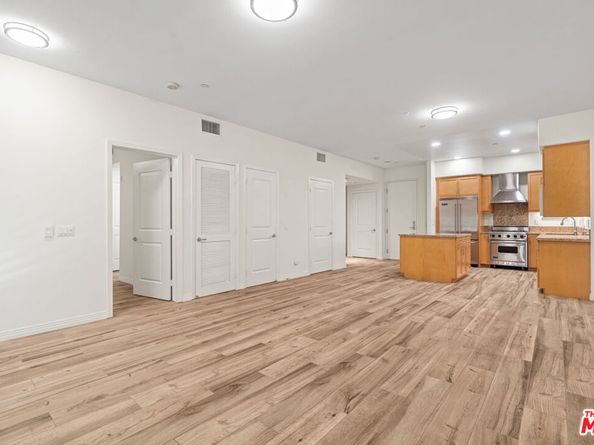 4050 Glencoe Avenue 214, Marina Del Rey CA 90292