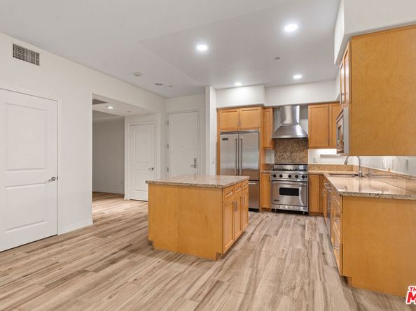 4050 Glencoe Avenue 214, Marina Del Rey CA 90292