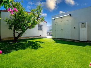 613 N Detroit Street, Los Angeles CA 90036