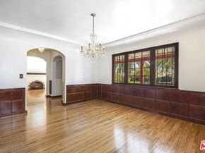 613 N Detroit Street, Los Angeles CA 90036