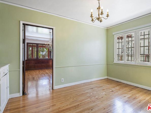 613 N Detroit Street, Los Angeles CA 90036