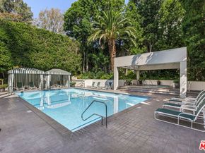 1131 Alta Loma Road 415, West Hollywood CA 90069
