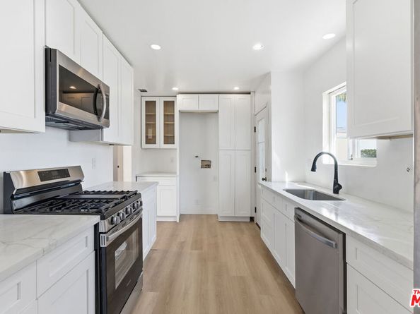 3421 W 113th Street, Inglewood CA 90303