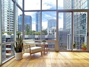 645 W 9th Street