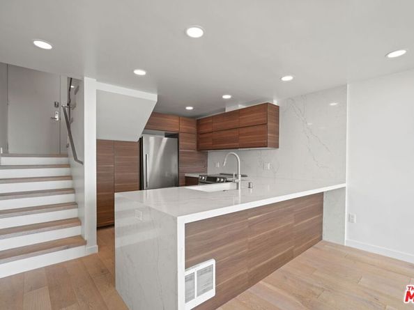 6 Voyage Street 108, Marina Del Rey CA 90292