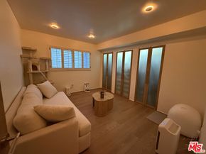 2345 Roscomare Road 308, Los Angeles CA 90077