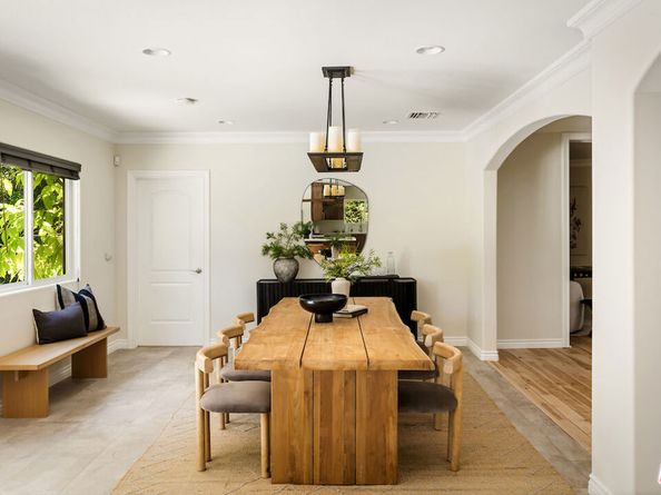 888 Linda Vista Avenue, Pasadena CA 91103