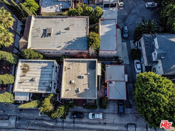 6104 Winans Drive, Los Angeles CA 90068