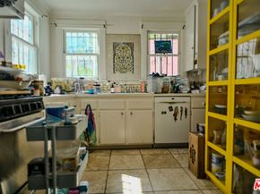 6104 Winans Drive, Los Angeles CA 90068