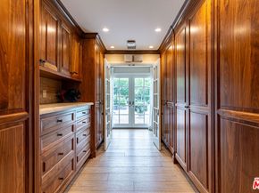 1417 Capri Drive, Pacific Palisades CA 90272