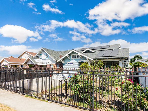 1559 W 49th Street, Los Angeles CA 90062