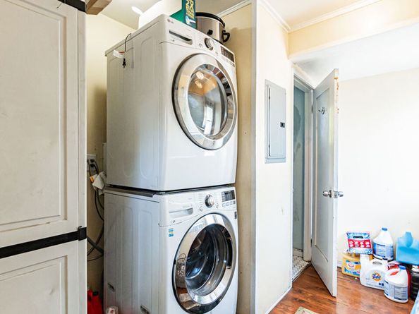 1559 W 49th Street, Los Angeles CA 90062