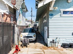 1559 W 49th Street, Los Angeles CA 90062