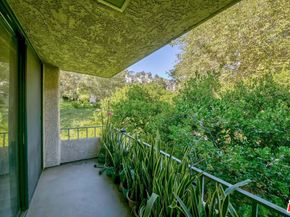 4141 Via Marisol 319, Los Angeles CA 90042