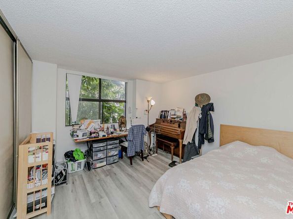 4141 Via Marisol 319, Los Angeles CA 90042