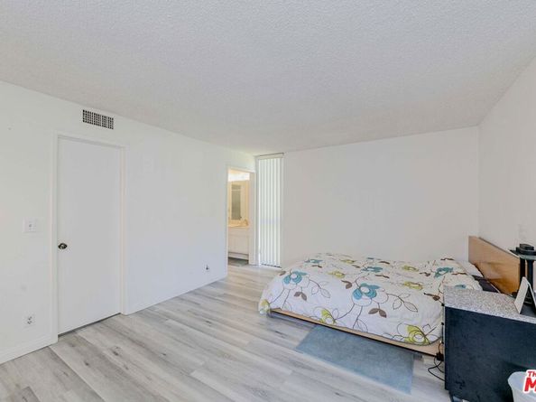 4141 Via Marisol 319, Los Angeles CA 90042