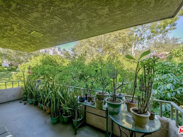 4141 Via Marisol 319, Los Angeles CA 90042