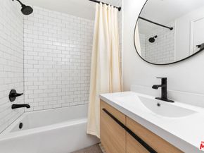 3832 W Avenue 43 5, Los Angeles CA 90041