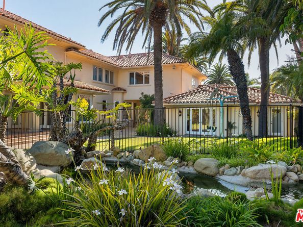 7160 Dume Drive, Malibu CA 90265