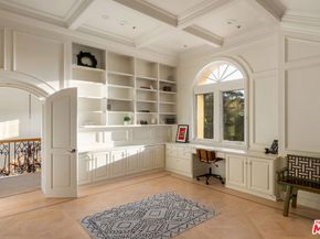 7160 Dume Drive, Malibu CA 90265